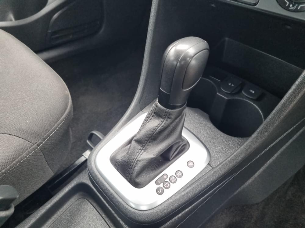 Volkswagen Polo Vivo Hatch 1.6 Life Tipt