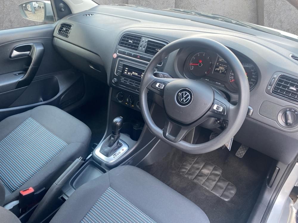 Volkswagen Polo Vivo Hatch 1.6 Comfortline Tiptronic