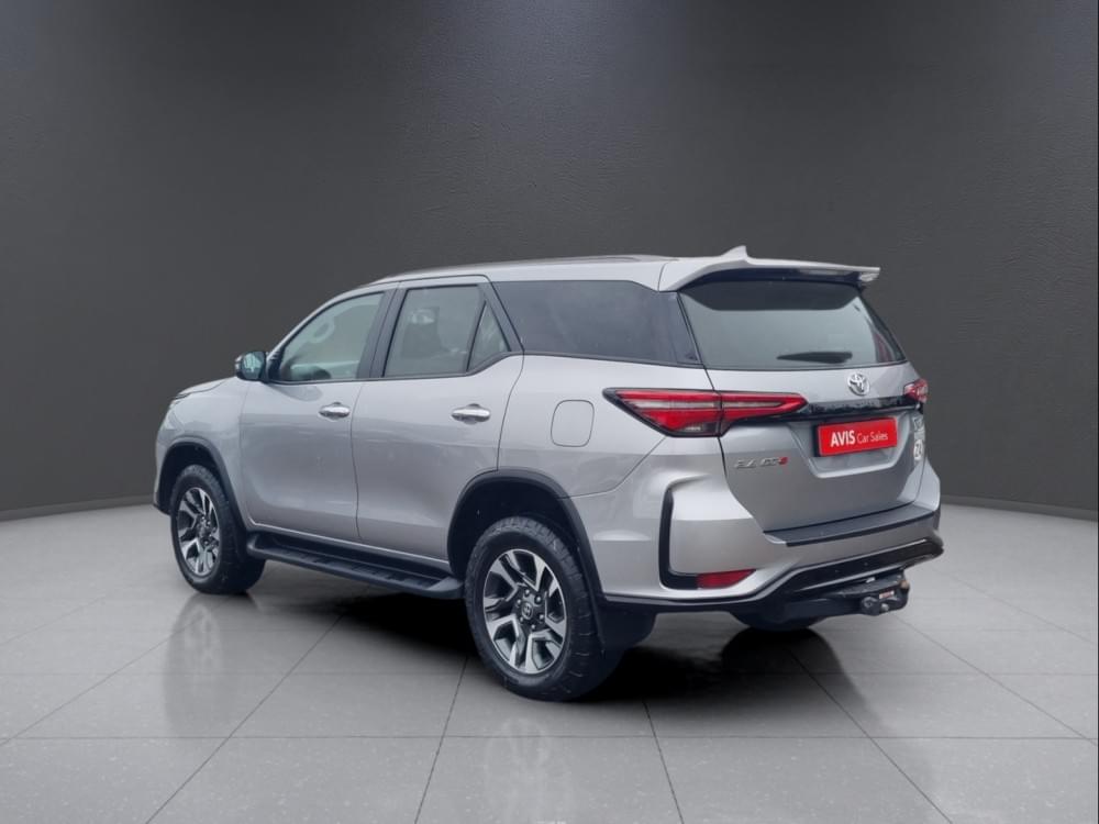 Toyota Fortuner 2.4 Gd-6 Rb 6At