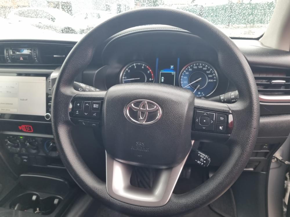 Toyota Fortuner 2.4 Gd-6 Rb 6At