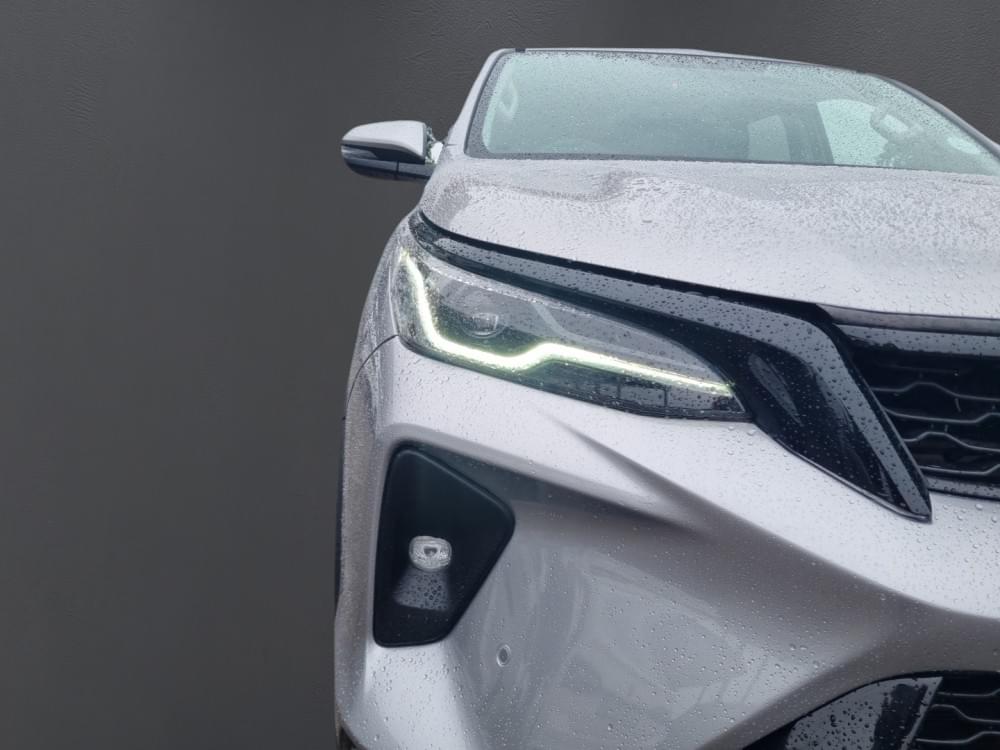 Toyota Fortuner 2.4 Gd-6 Rb 6At