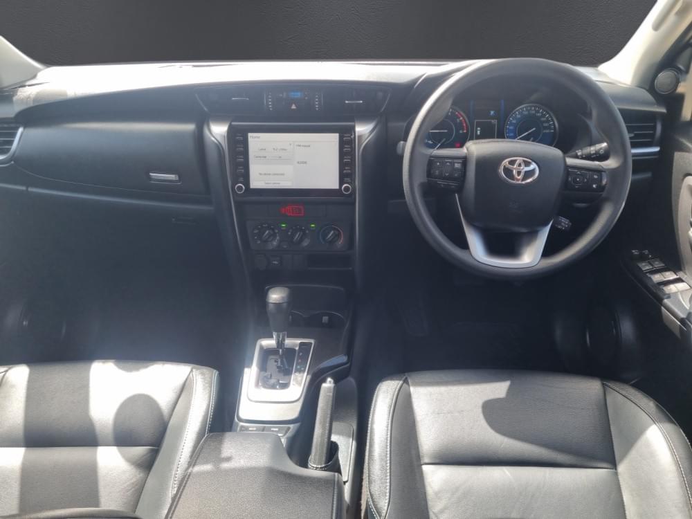 Toyota Fortuner 2.4 Gd-6 Rb 6At