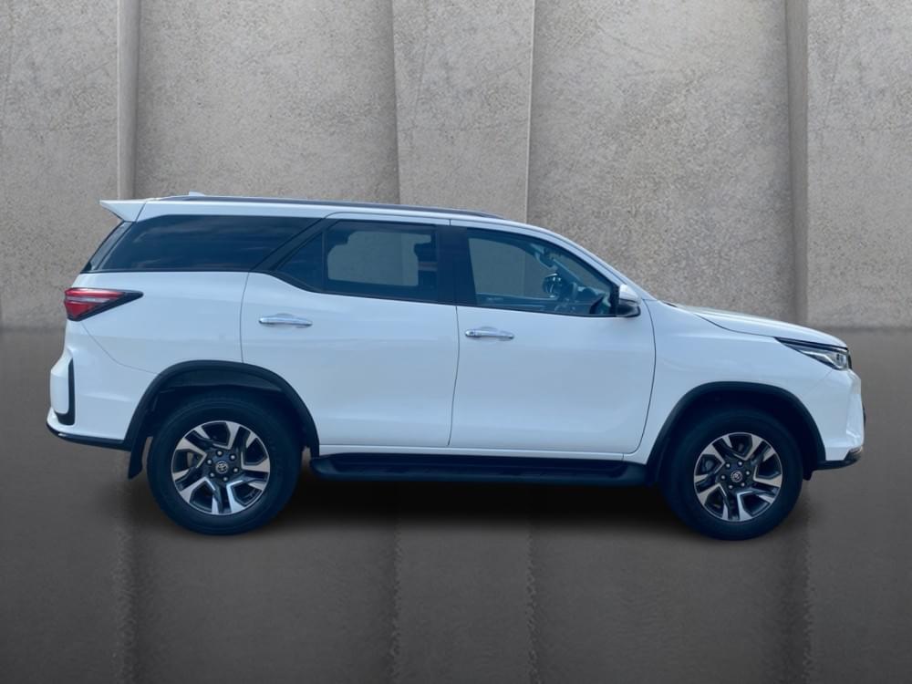 Toyota Fortuner 2.4 Gd-6 At