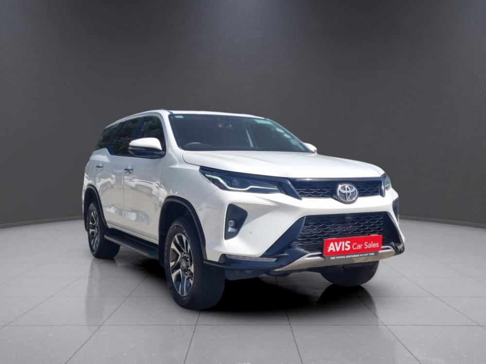 Toyota Fortuner 2.4 Gd-6 Rb 6At