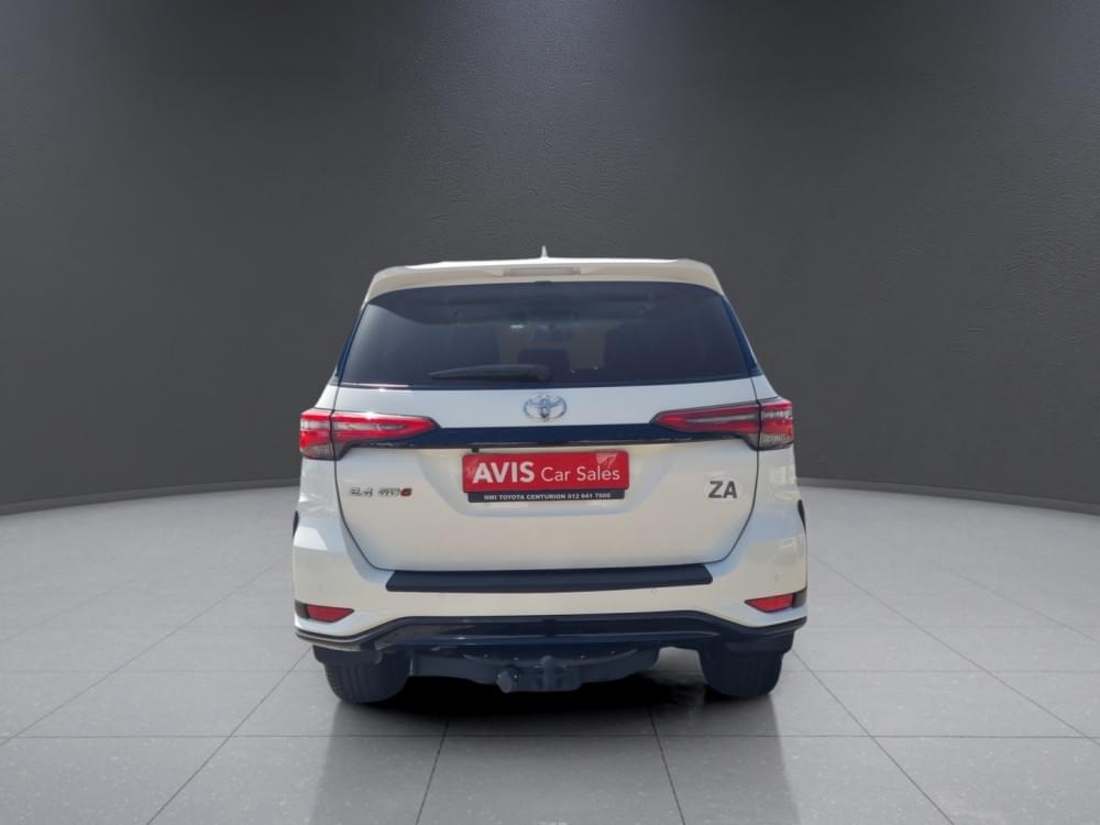 Toyota Fortuner 2.4 Gd-6 Rb 6At