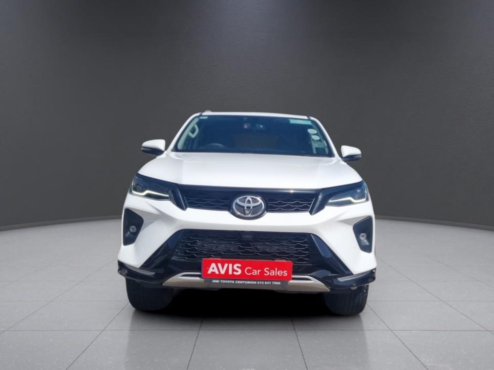 Toyota Fortuner 2.4 Gd-6 Rb At