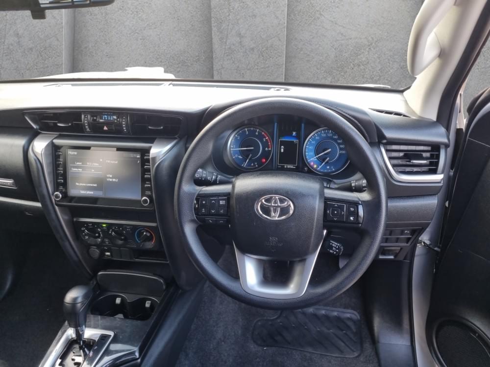 Toyota Fortuner 2.4 Gd-6 Rb 6At