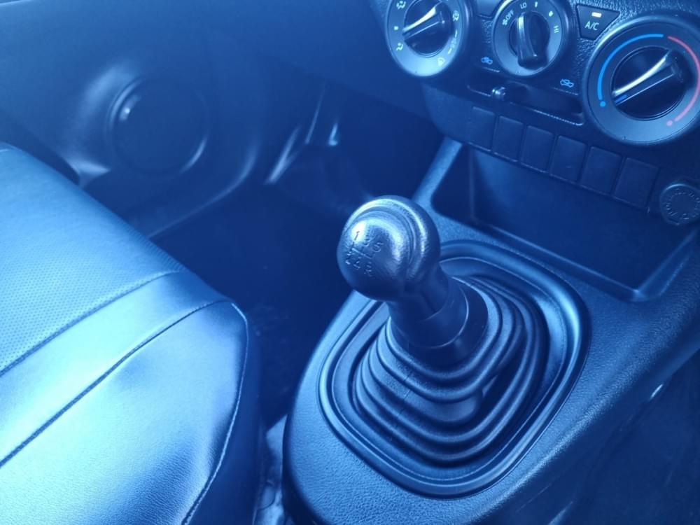 Toyota Hilux 2.7 Vvti S Ac