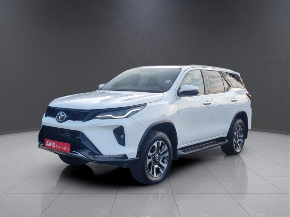 Toyota Fortuner 2.4 Gd-6 4X4 At