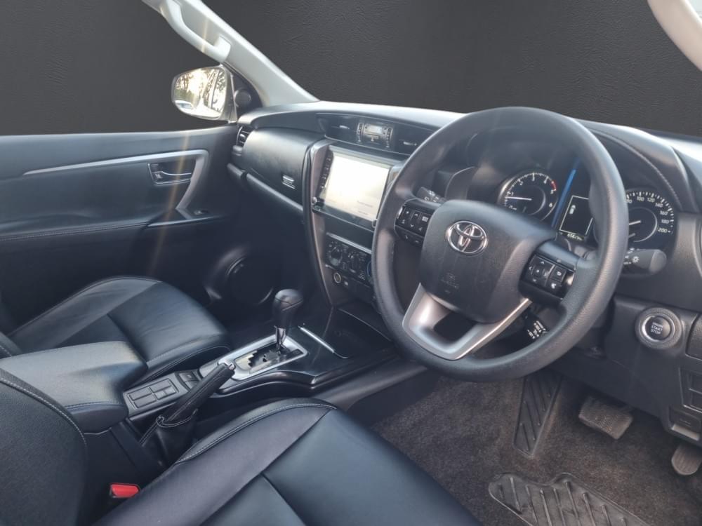 Toyota Fortuner 2.4 Gd-6 4X4 At
