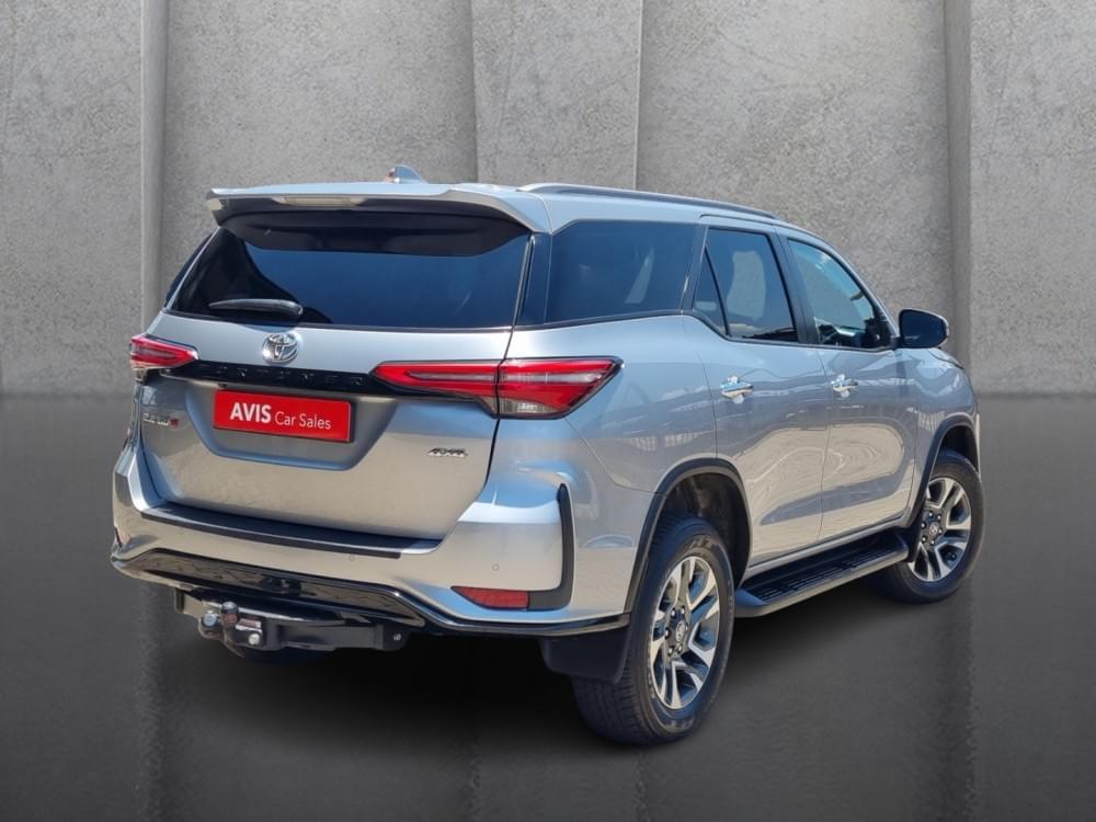 Toyota Fortuner 2.4 Gd-6 4X4 At