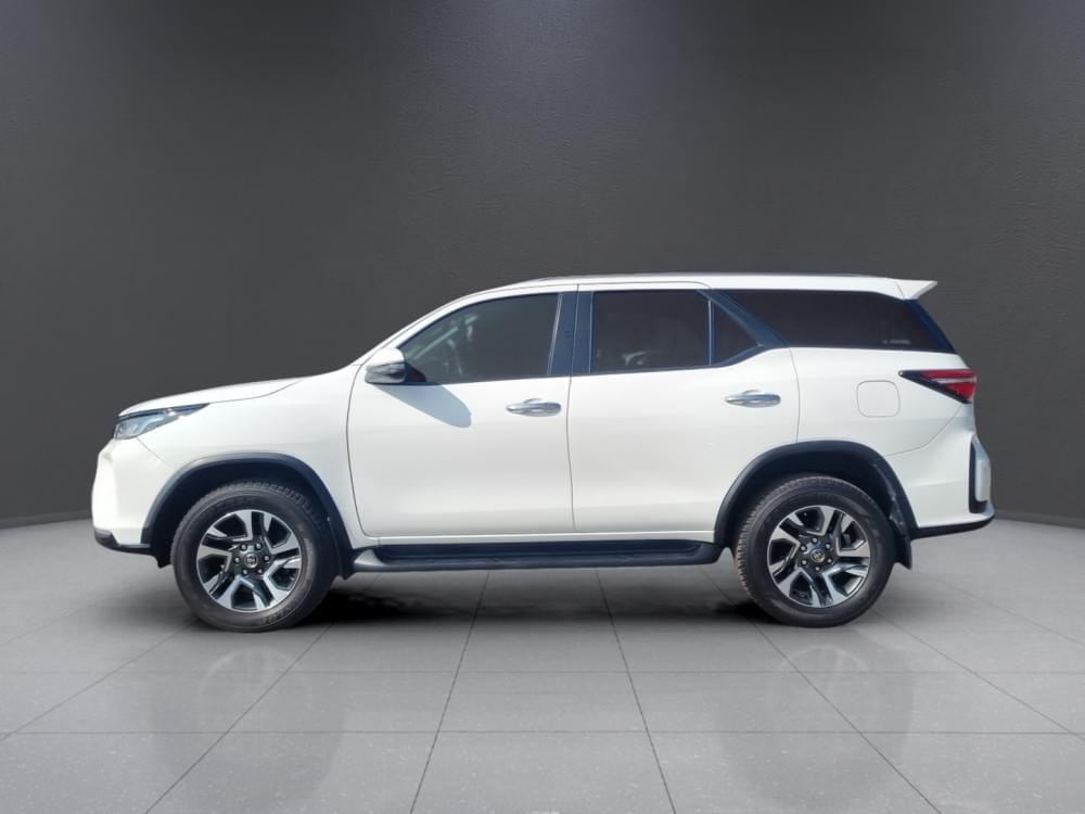 Toyota Fortuner 2.8 Gd-6 Rb At