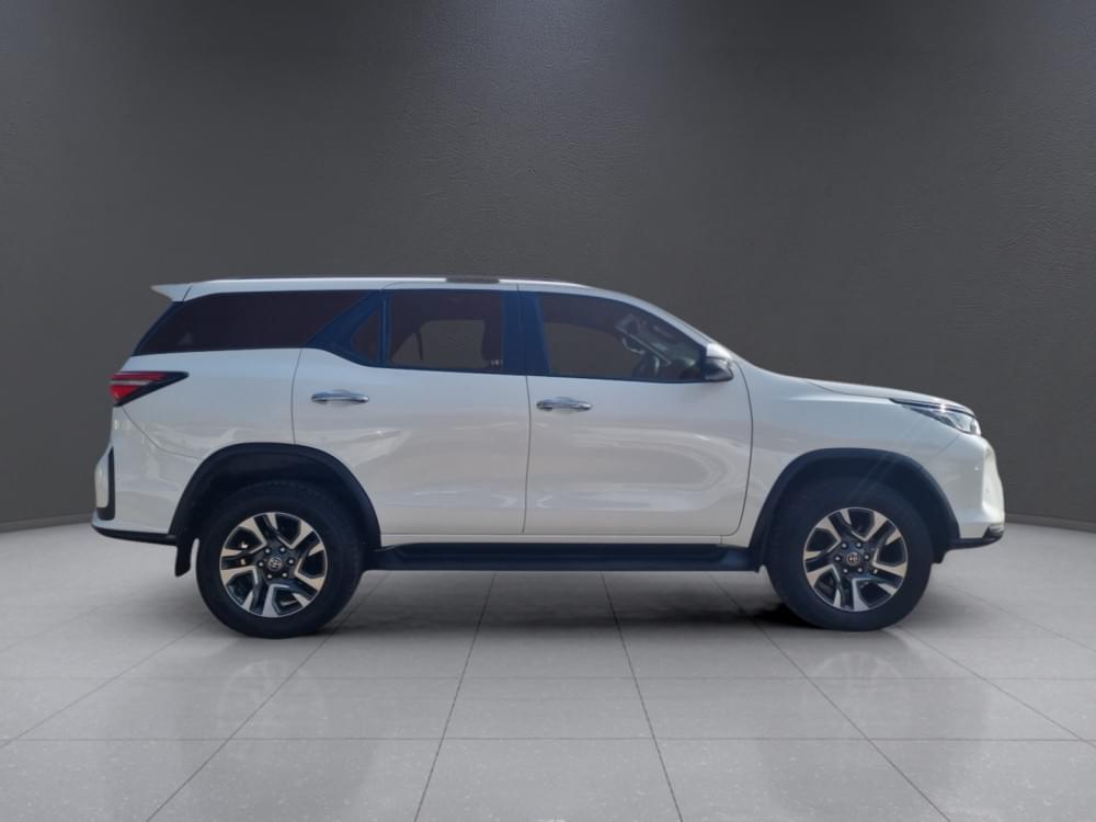 Toyota Fortuner 2.8 Gd-6 Rb At
