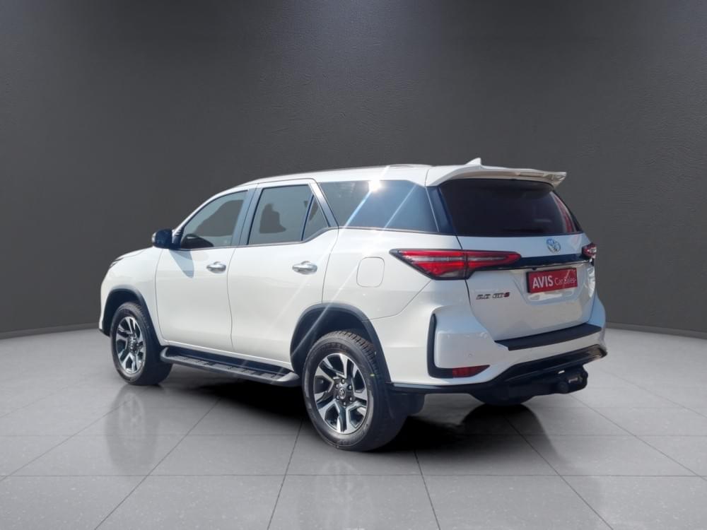 Toyota Fortuner 2.8 Gd-6 Rb At