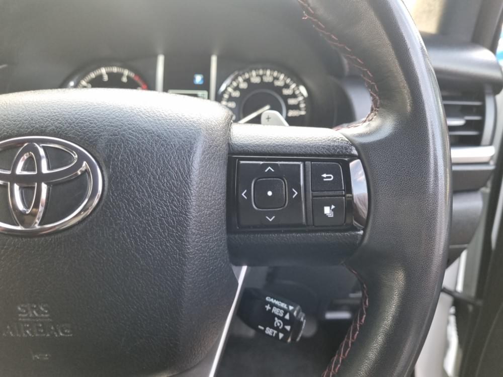 Toyota Fortuner 2.8 Gd-6 Rb At