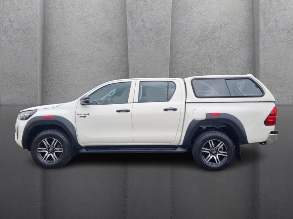 Toyota Hilux 2.4 Raider X 4X4 At