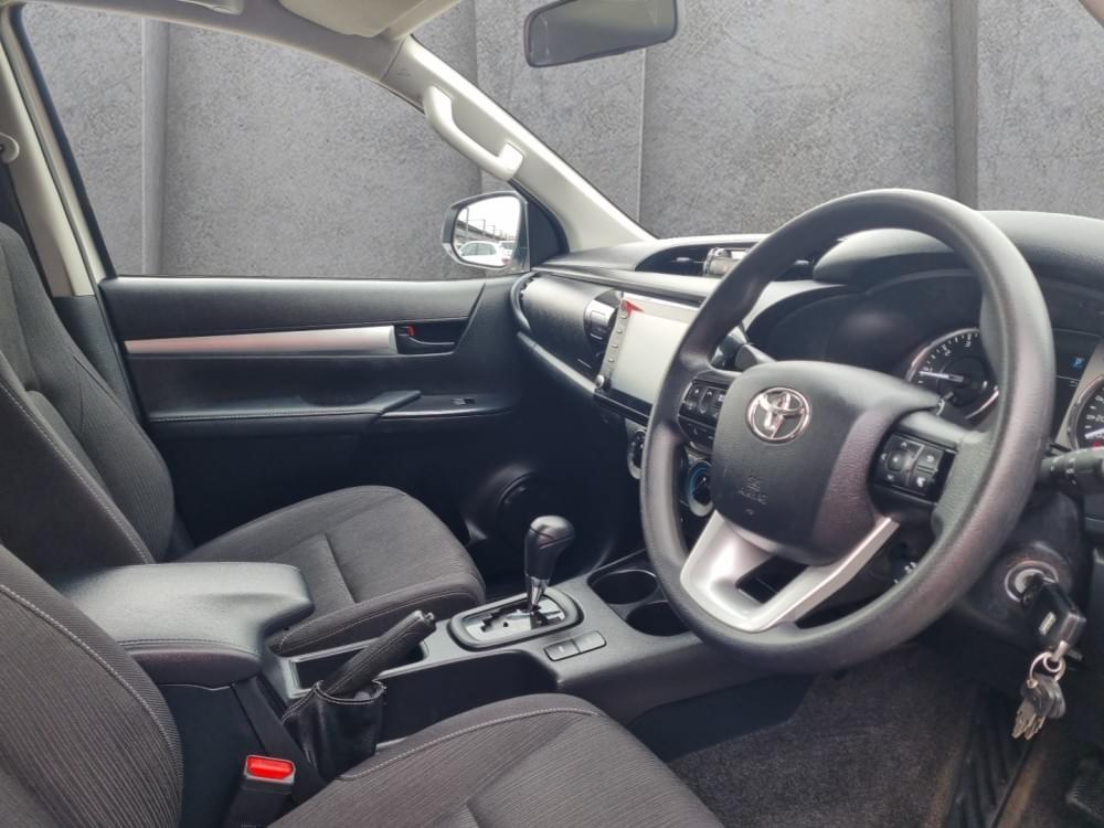 Toyota Hilux 2.4 Raider X 4X4 At