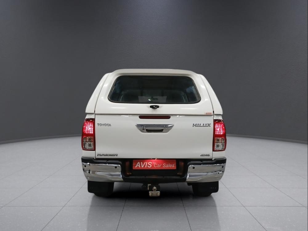 Toyota Hilux 2.4 Gd-6 Raider 4X4 At D Cab