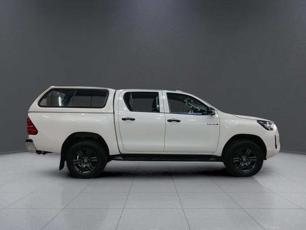 Toyota Hilux 2.4 Gd-6 Raider 4X4 At D Cab