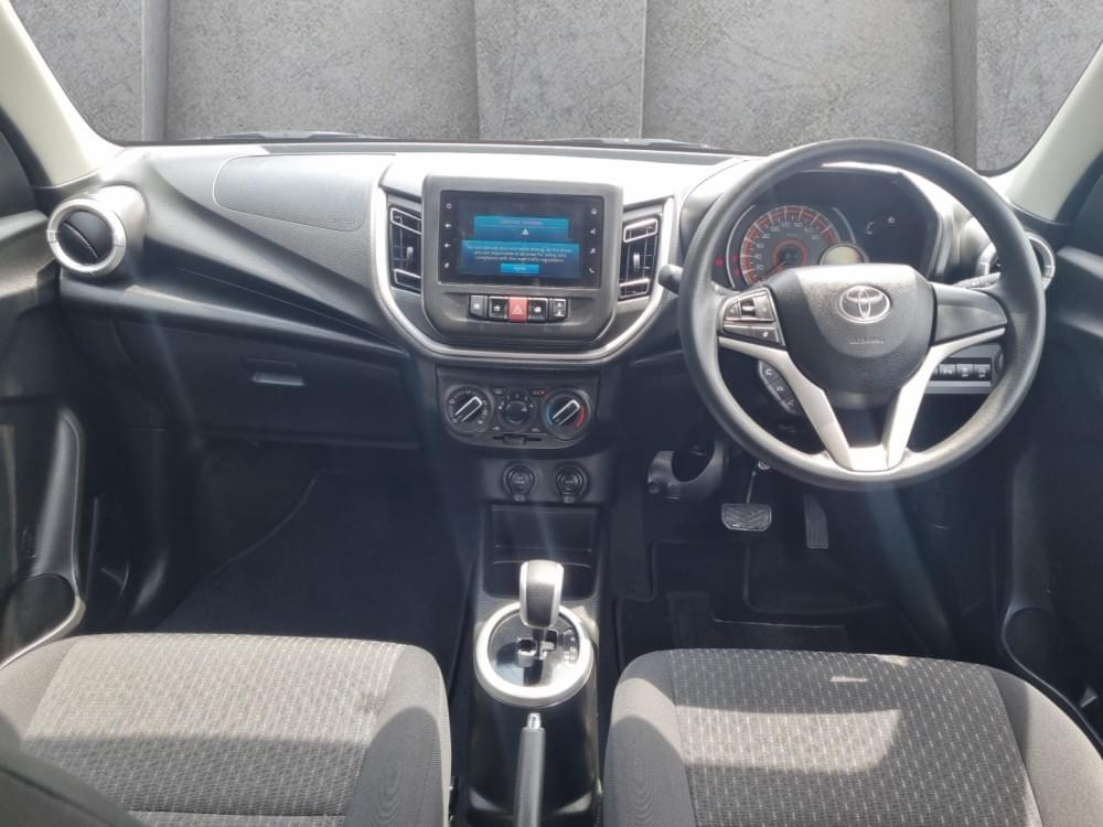 Toyota Vitz 1.0 Xr Amt