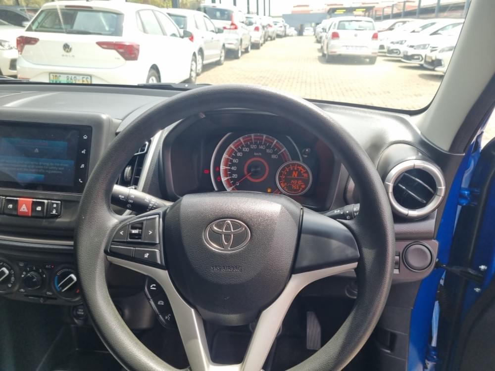 Toyota Vitz 1.0 Xr Amt