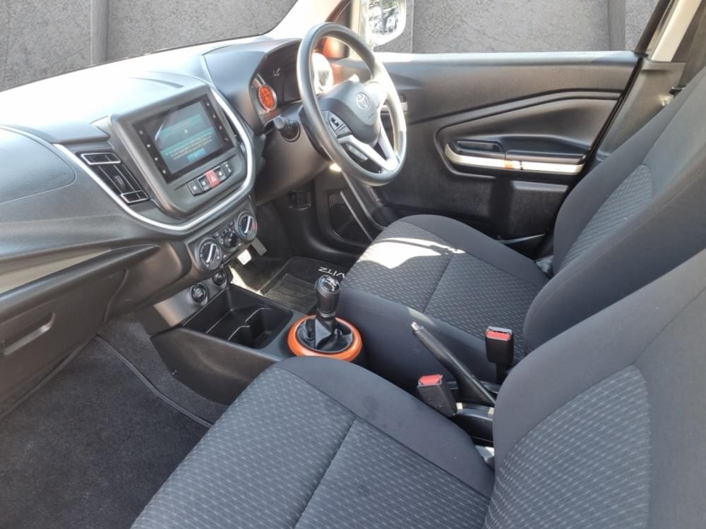 Toyota Vitz 1.0 X-Cite