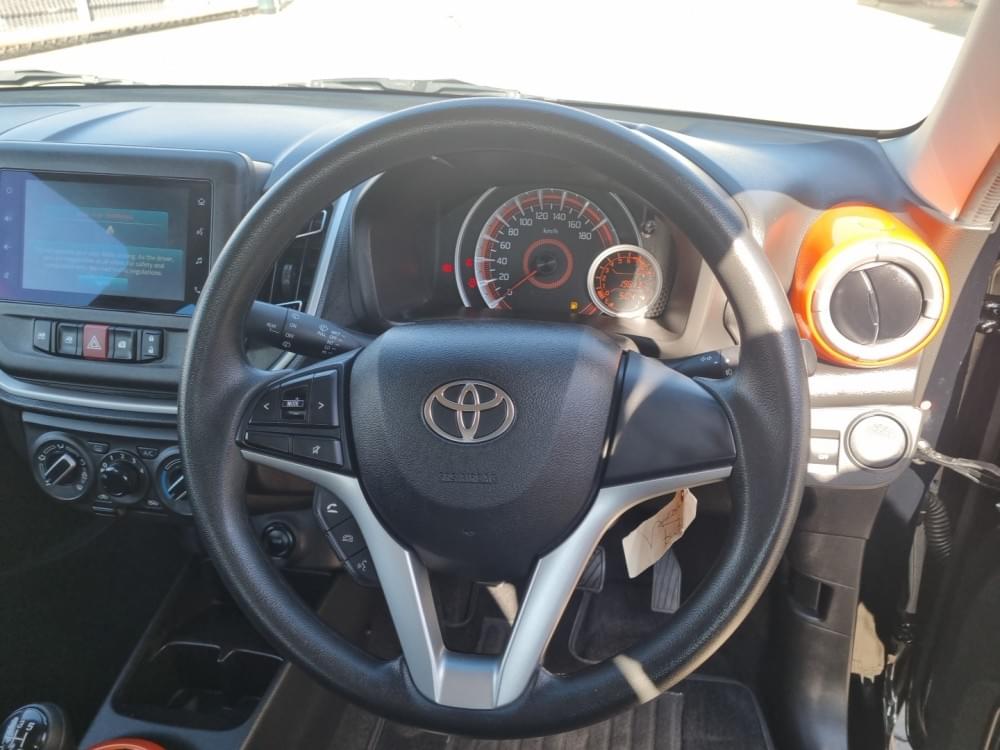 Toyota Vitz 1.0 X-Cite