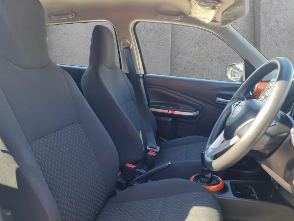 Toyota Vitz 1.0 Xr X-Cite