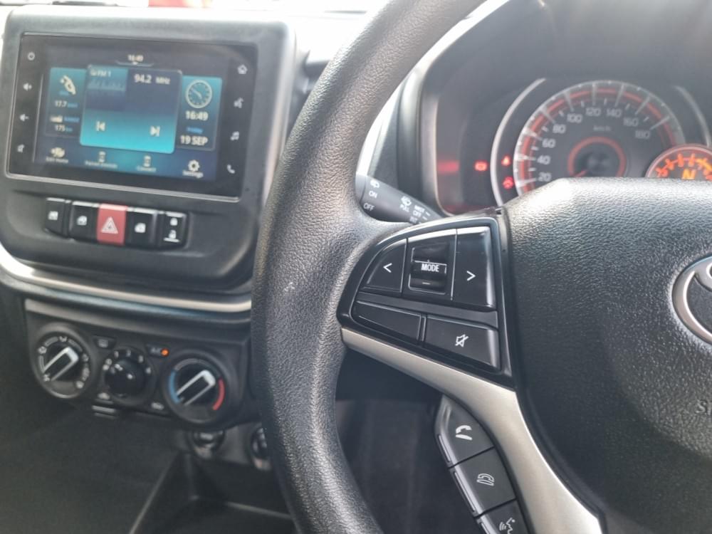 Toyota Vitz 1.0 Xr