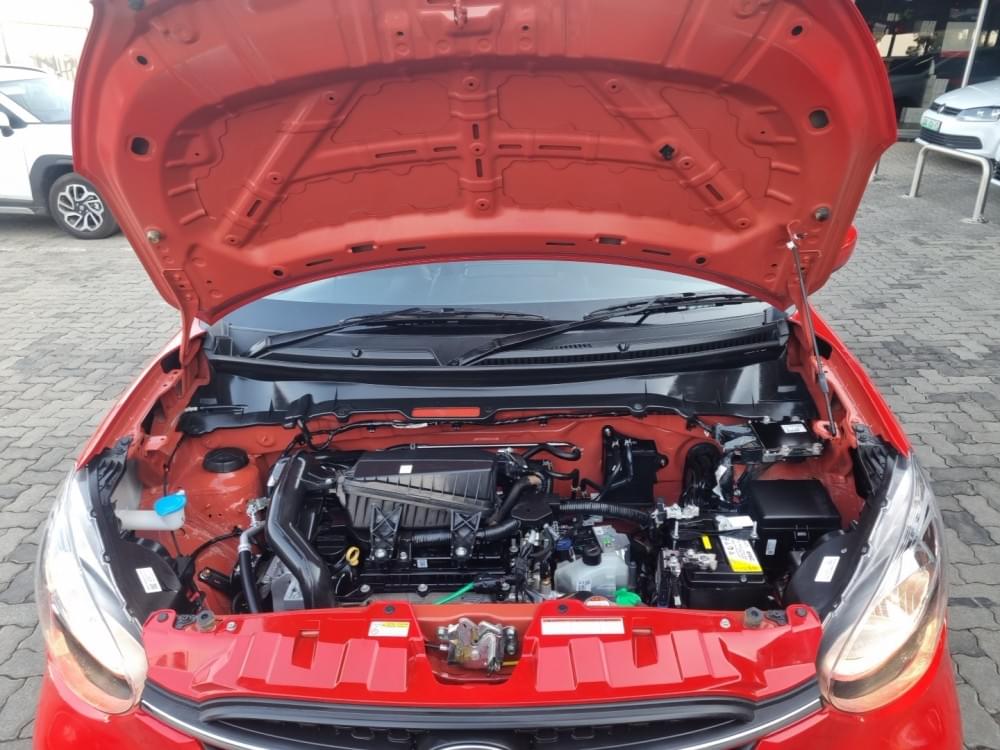 Toyota Vitz 1.0 Xr