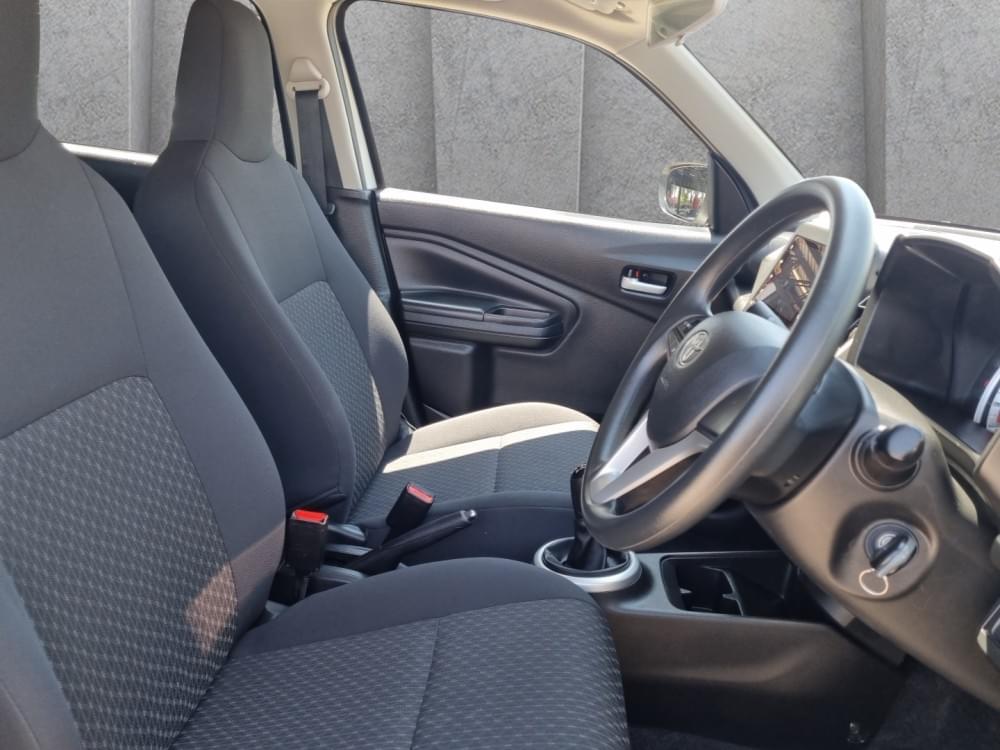 Toyota Vitz 1.0 Xr