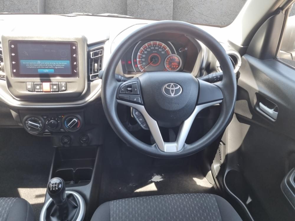 Toyota Vitz 1.0 Xr