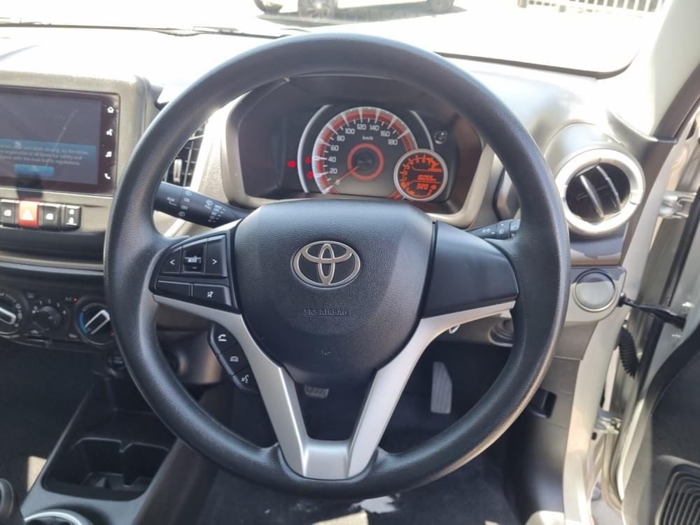 Toyota Vitz 1.0 Xr