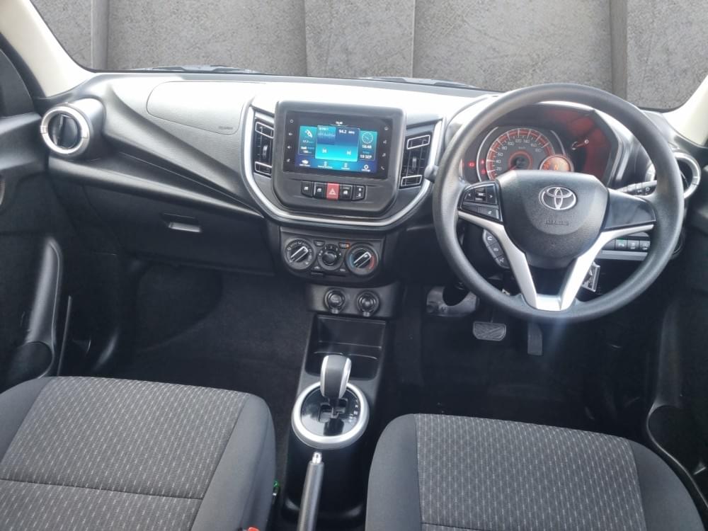 Toyota Vitz 1.0 Xr Amt
