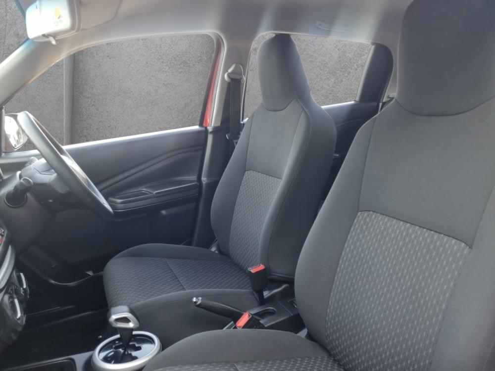 Toyota Vitz 1.0 Xr Amt