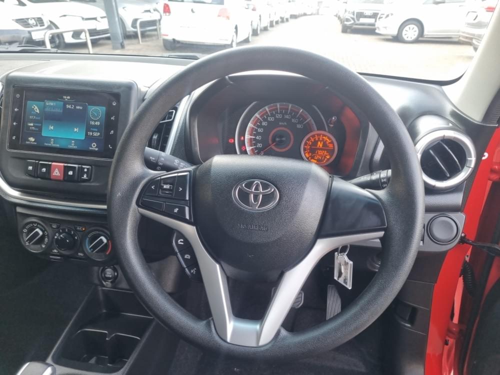 Toyota Vitz 1.0 Xr Amt