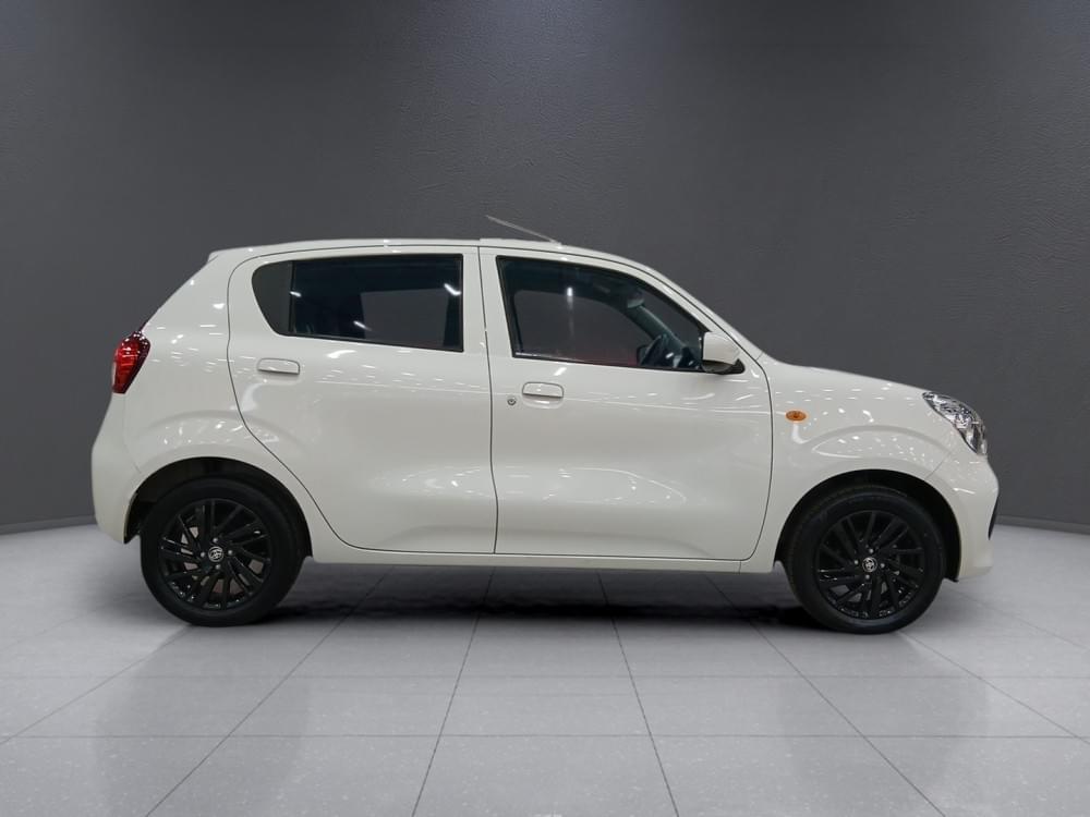 Toyota Vitz 1.0 Xr