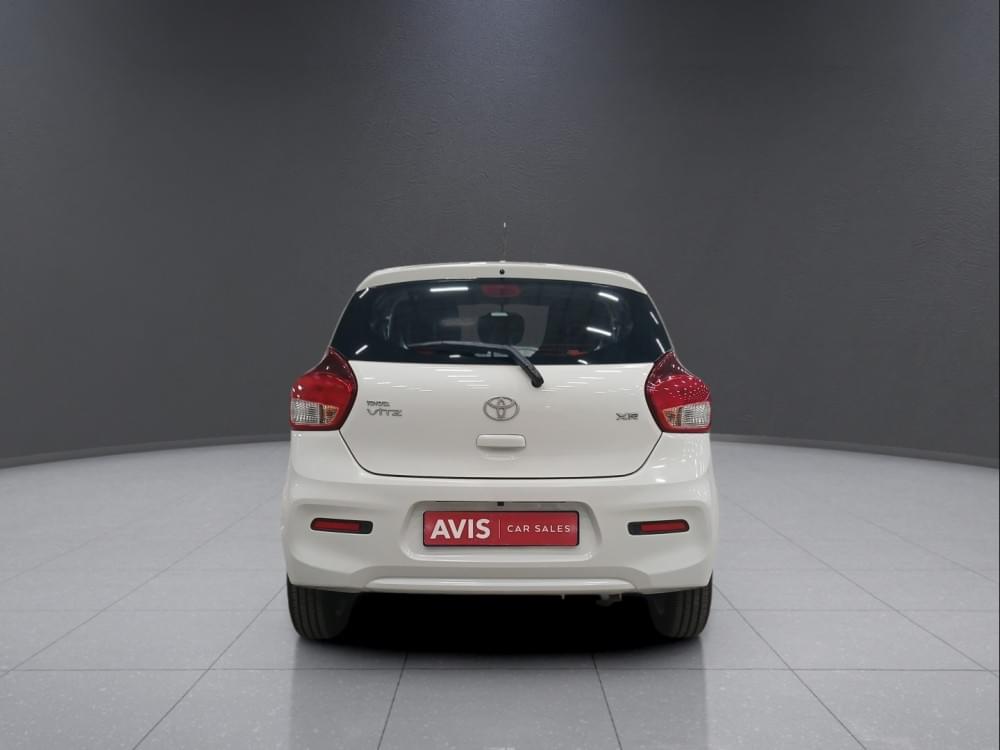 Toyota Vitz 1.0 Xr Amt