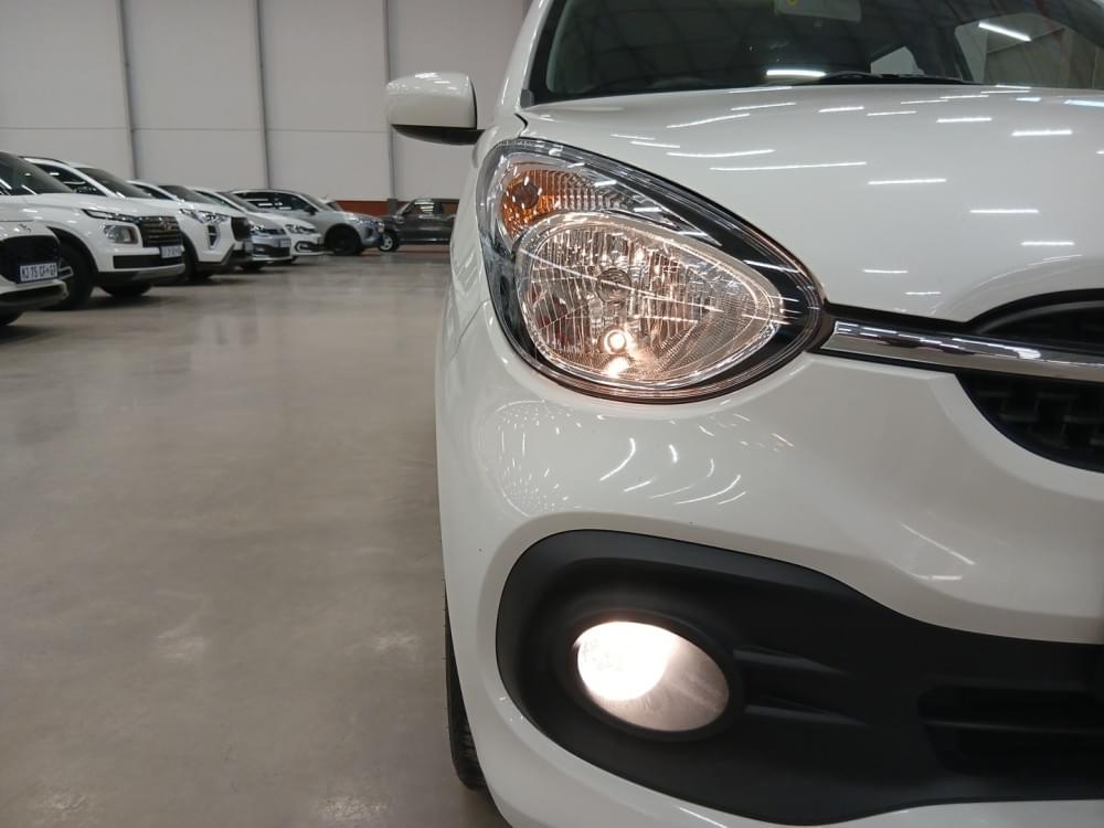 Toyota Vitz 1.0 Xr
