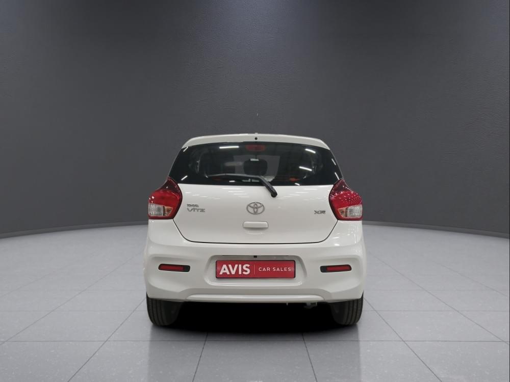 Toyota Vitz 1.0 Xr Amt