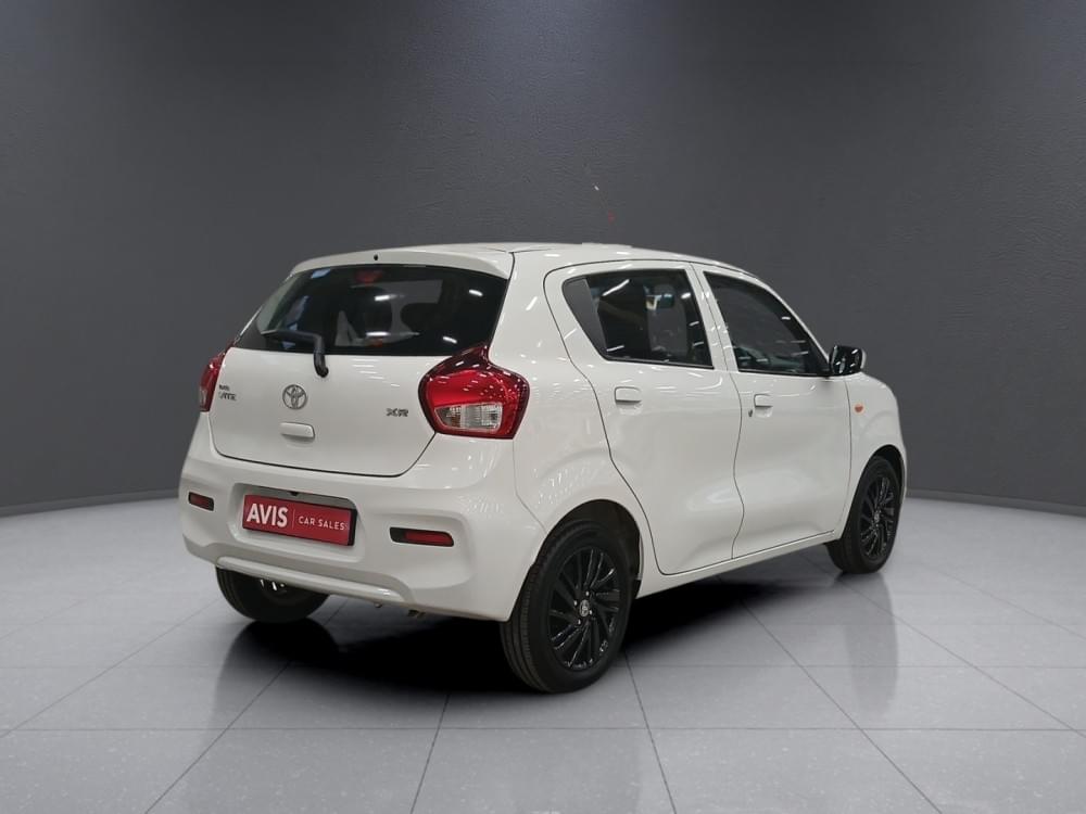 Toyota Vitz 1.0 Xr Amt