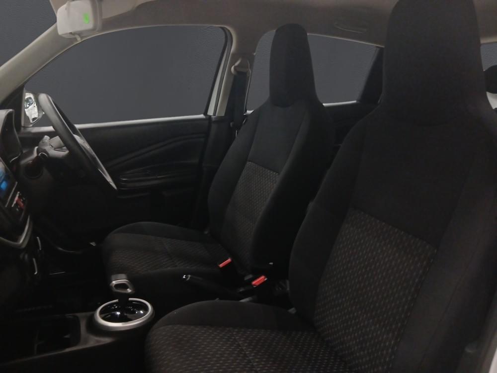 Toyota Vitz 1.0 Xr Amt