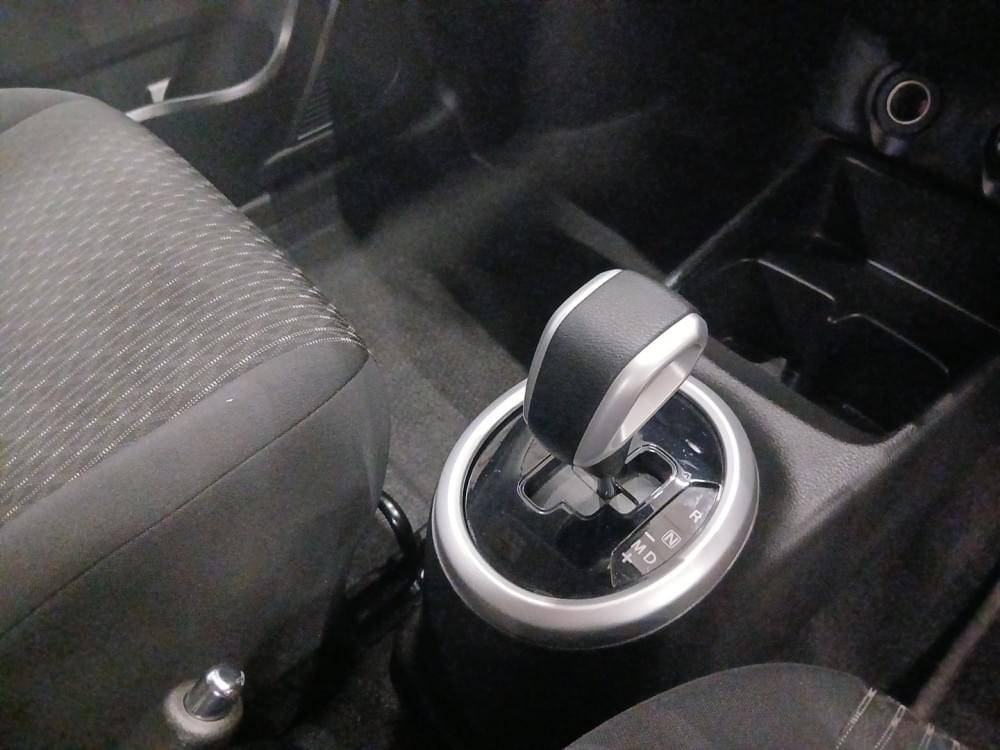 Toyota Vitz 1.0 Xr Amt