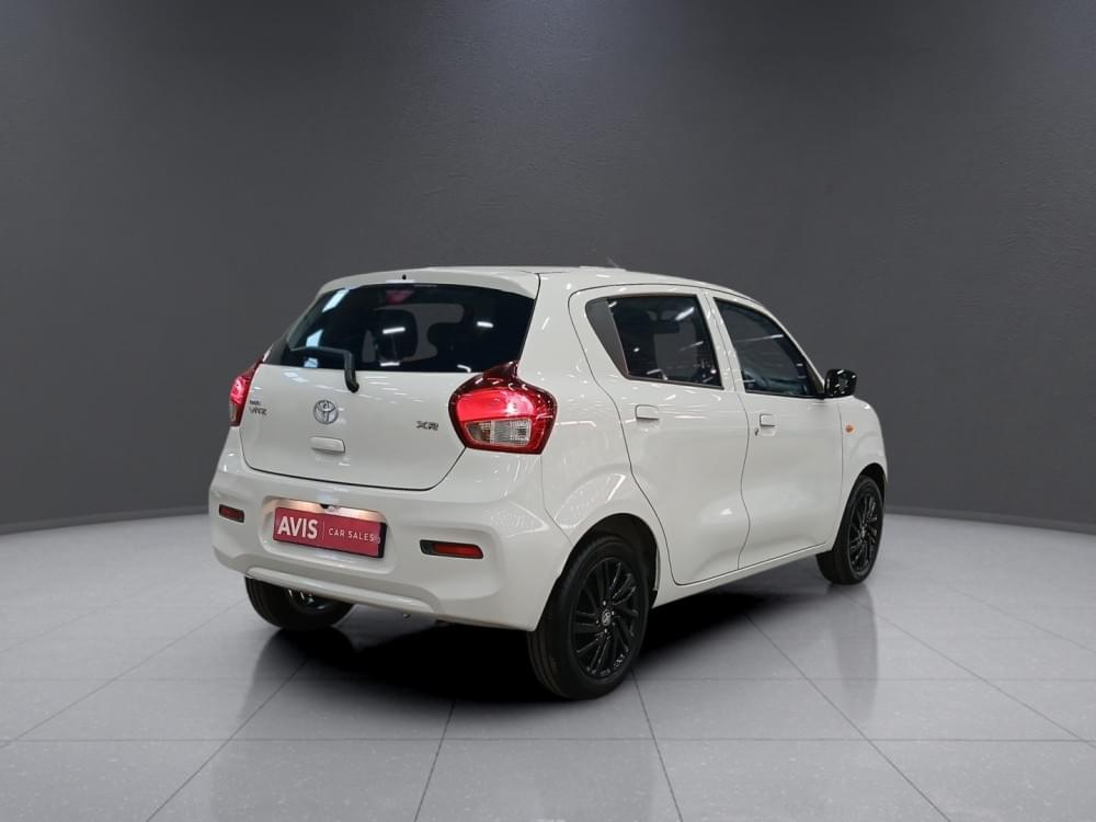 Toyota Vitz 1.0 Xr