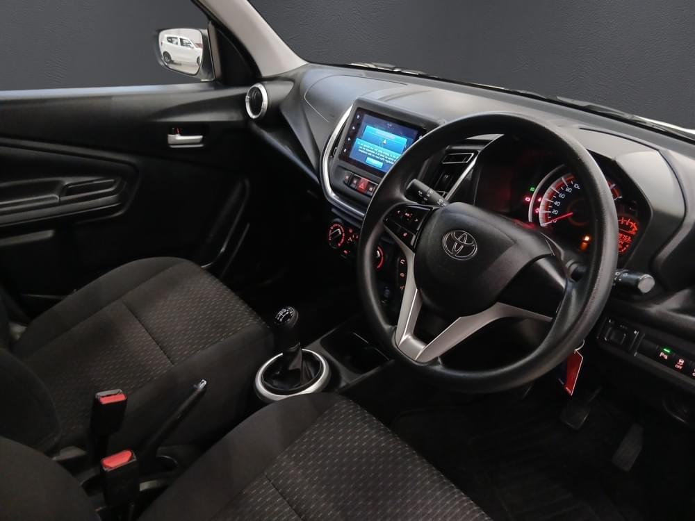 Toyota Vitz 1.0 Xr