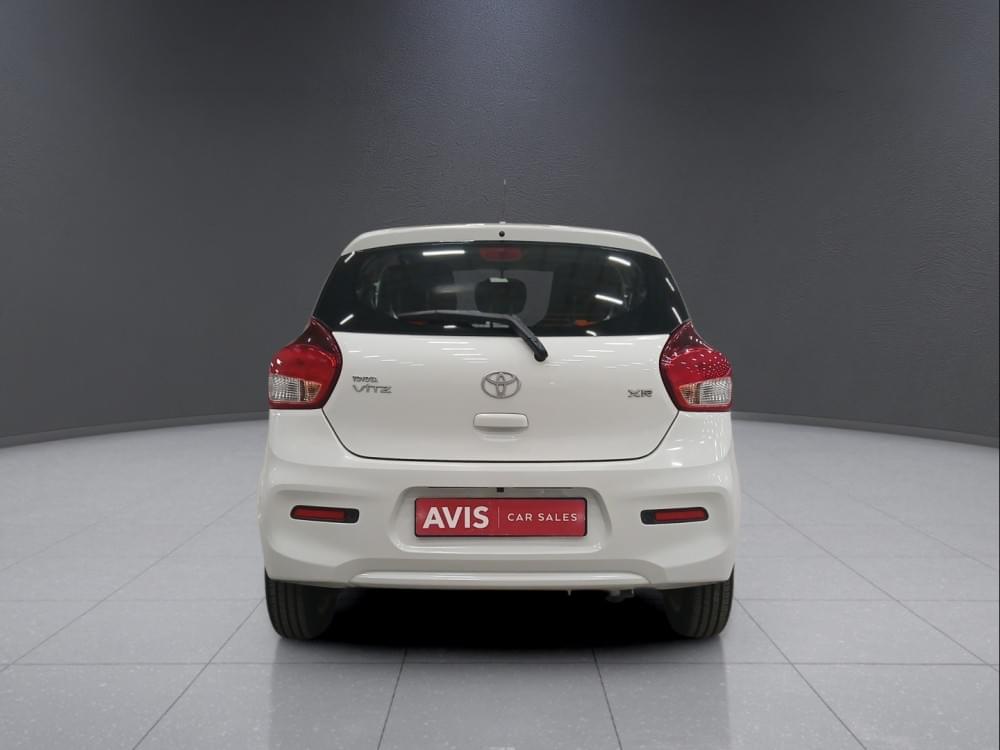 Toyota Vitz 1.0 Xr Amt