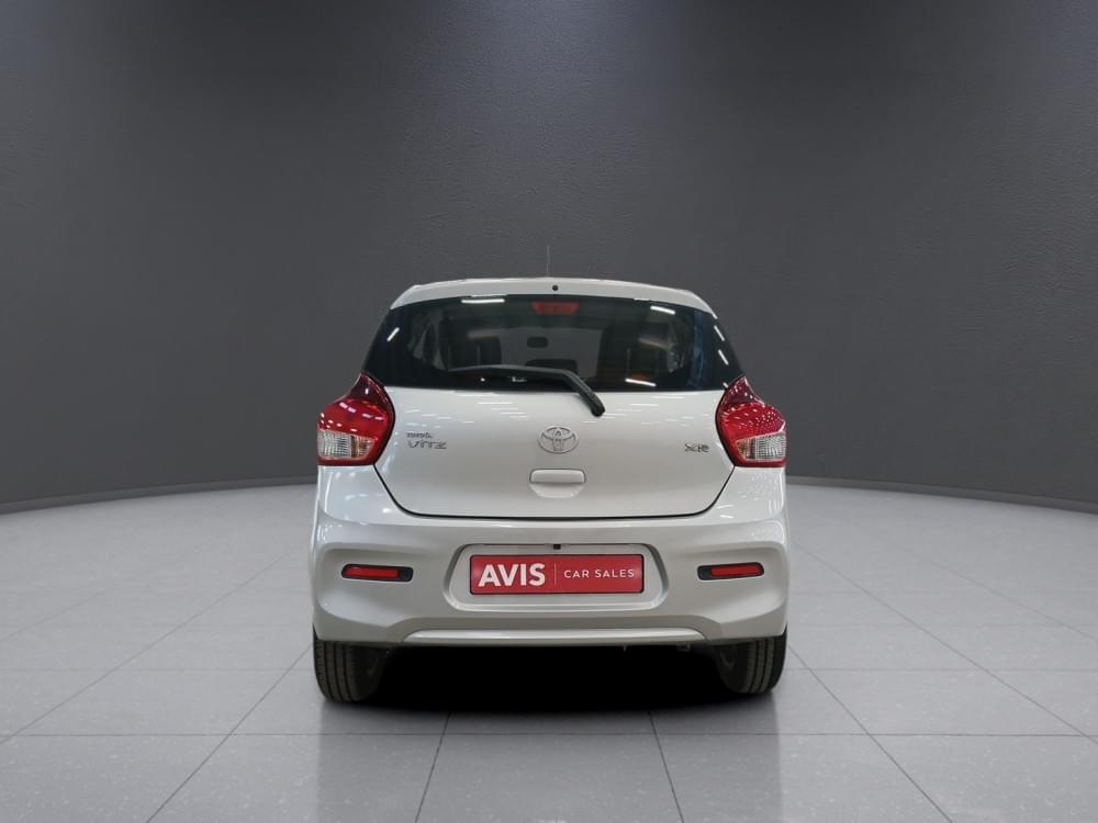 Toyota Vitz 1.0 Xr Amt