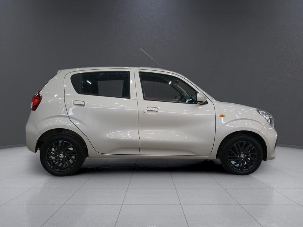 Toyota Vitz 1.0 Xr Amt