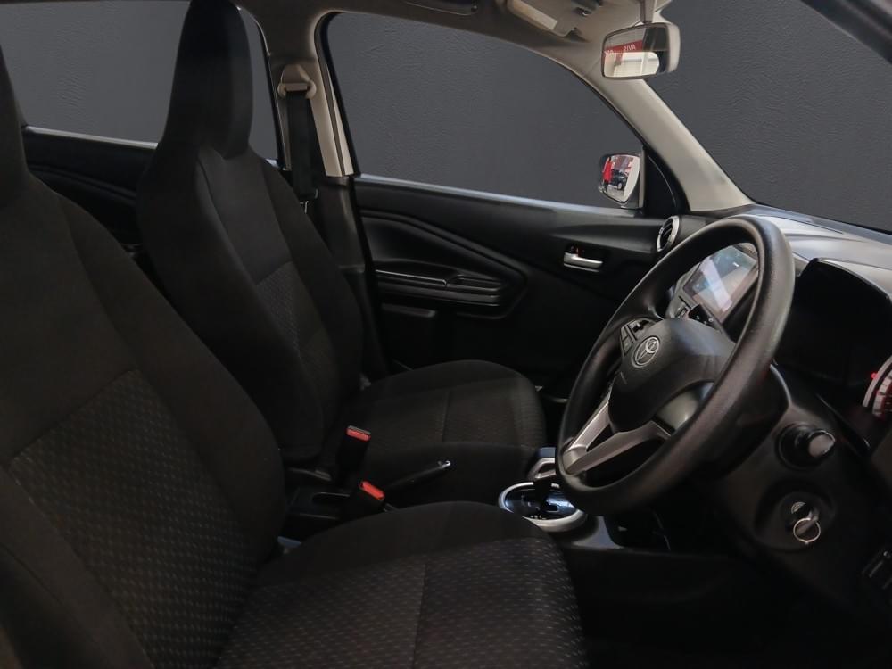 Toyota Vitz 1.0 Xr Amt