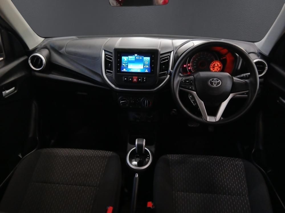 Toyota Vitz 1.0 Xr Amt